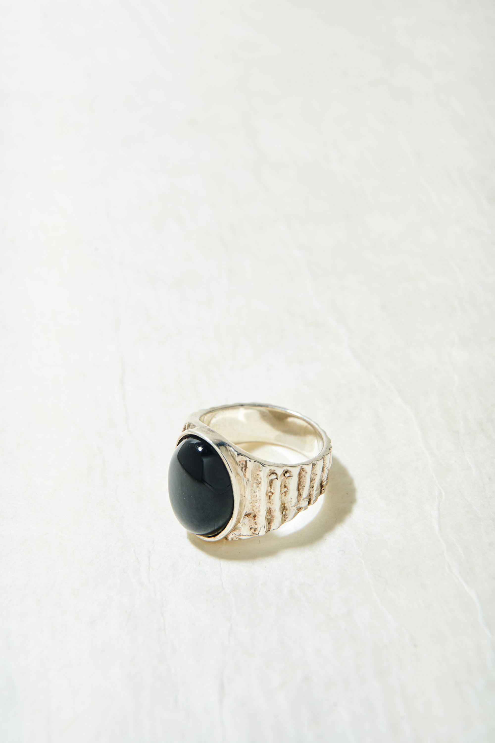 THE RIMA AGATE RING IN SILVER