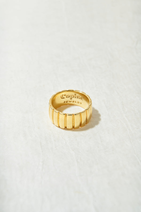 THE MARAT RING