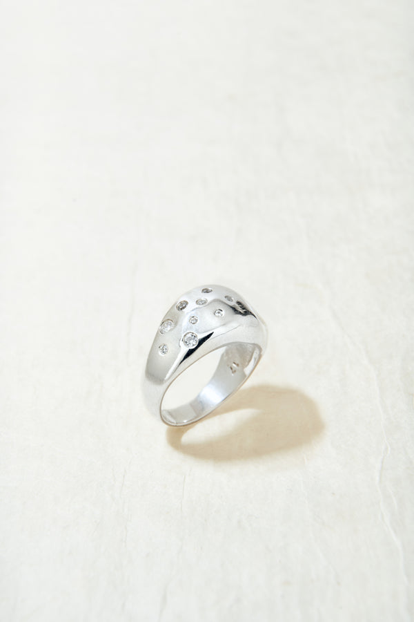 THE NINA RING IN SILVER