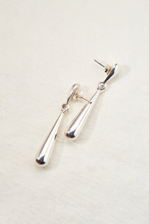 THE DEIA EARRINGS IN SILVER