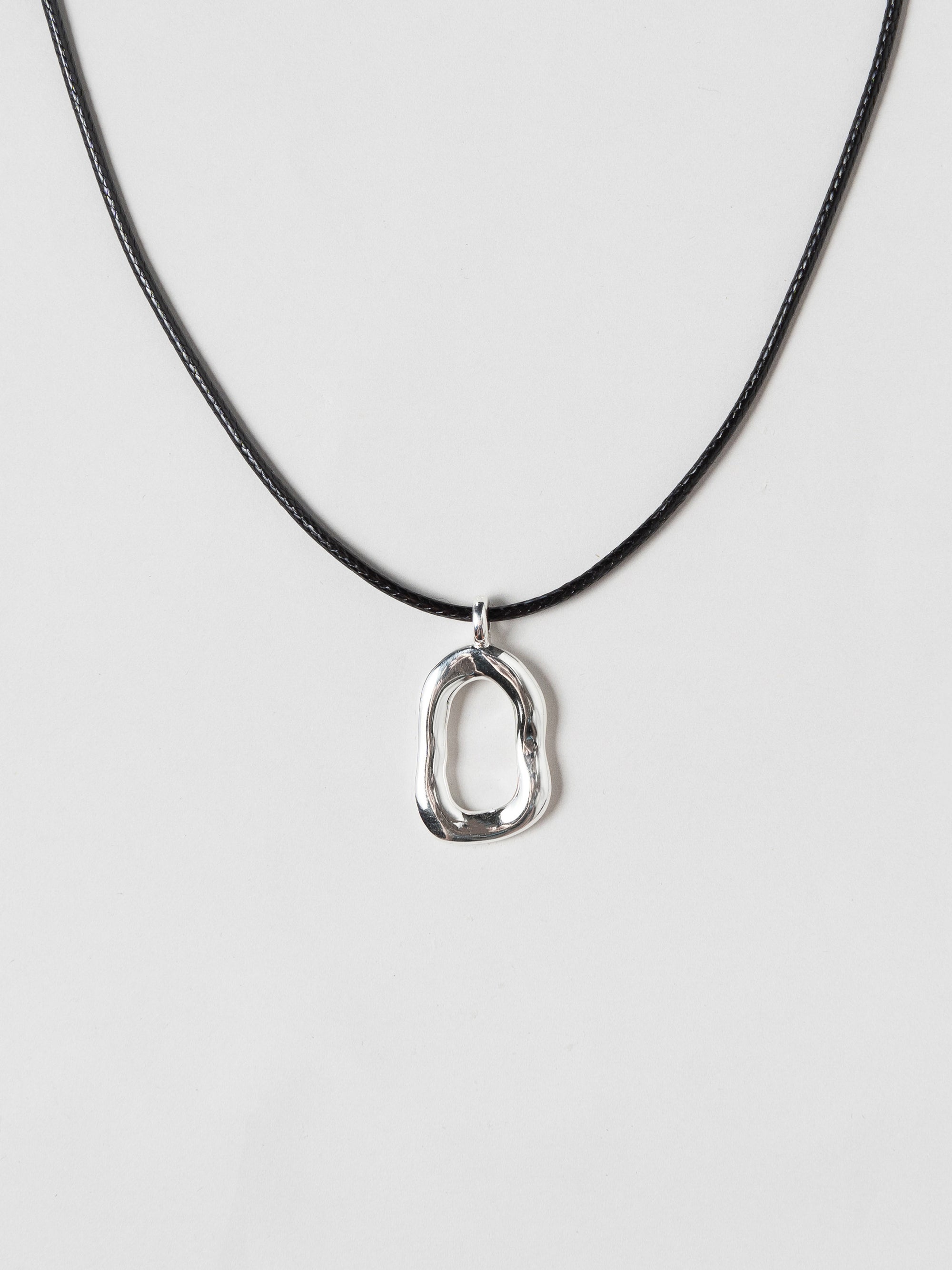 The Isa Necklace