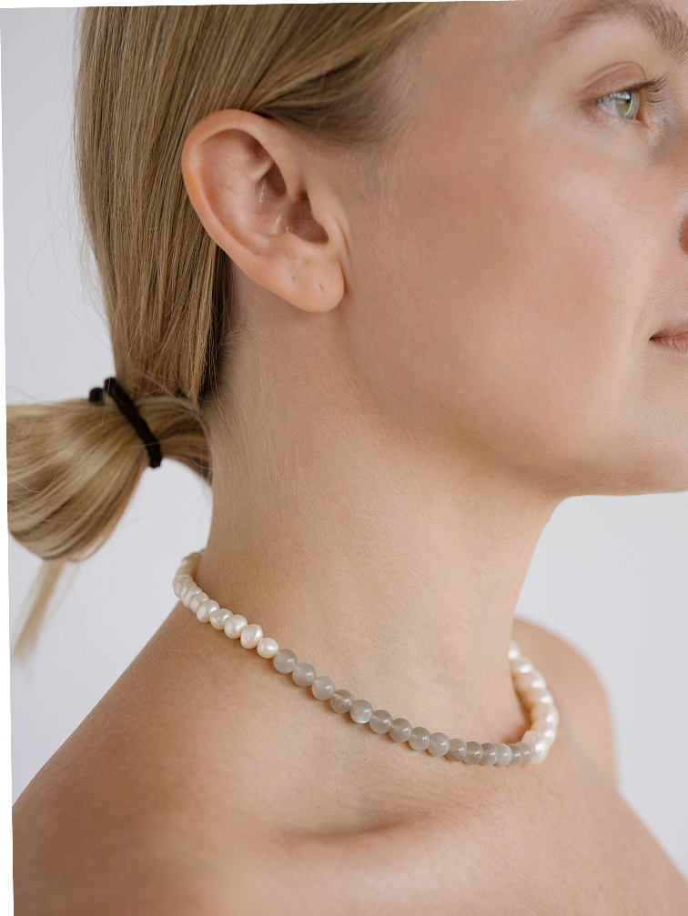 THE DAFNA NECKLACE