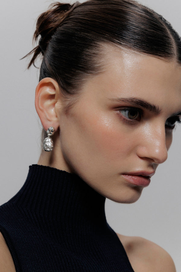 THE ULLA EARRINGS IN SILVER